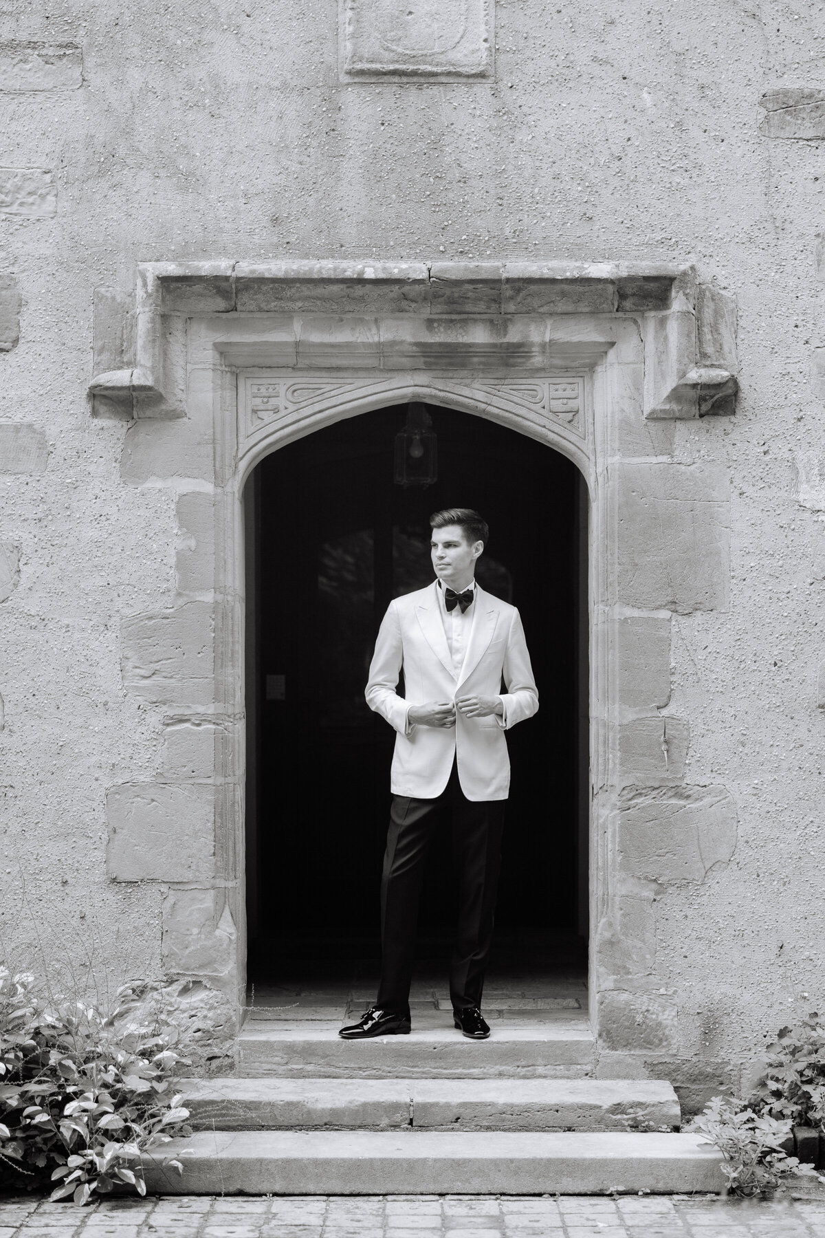 virginia house wedding editorial portraits-52