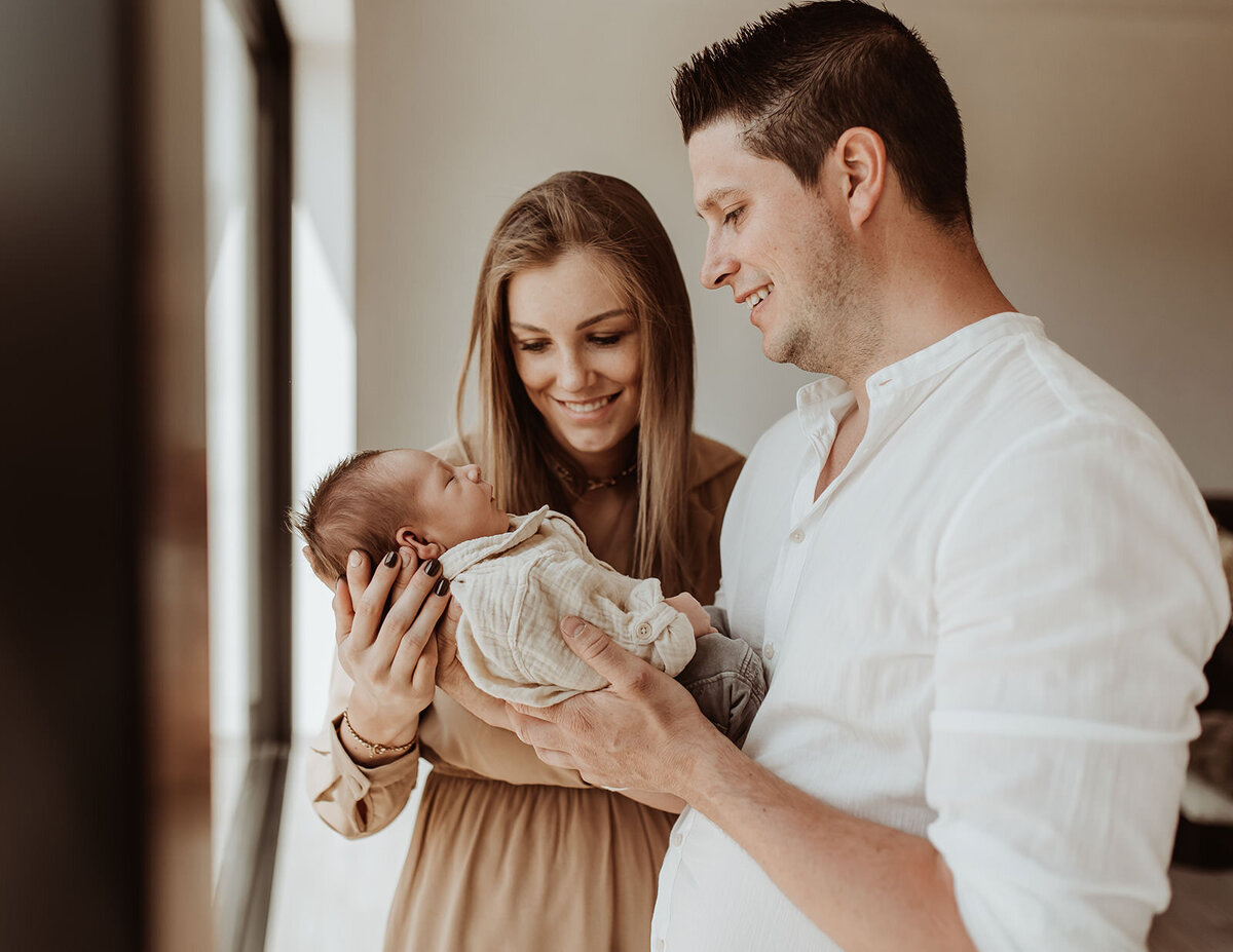 Newbornshoot thuis Jolien Leen Fotografie 8