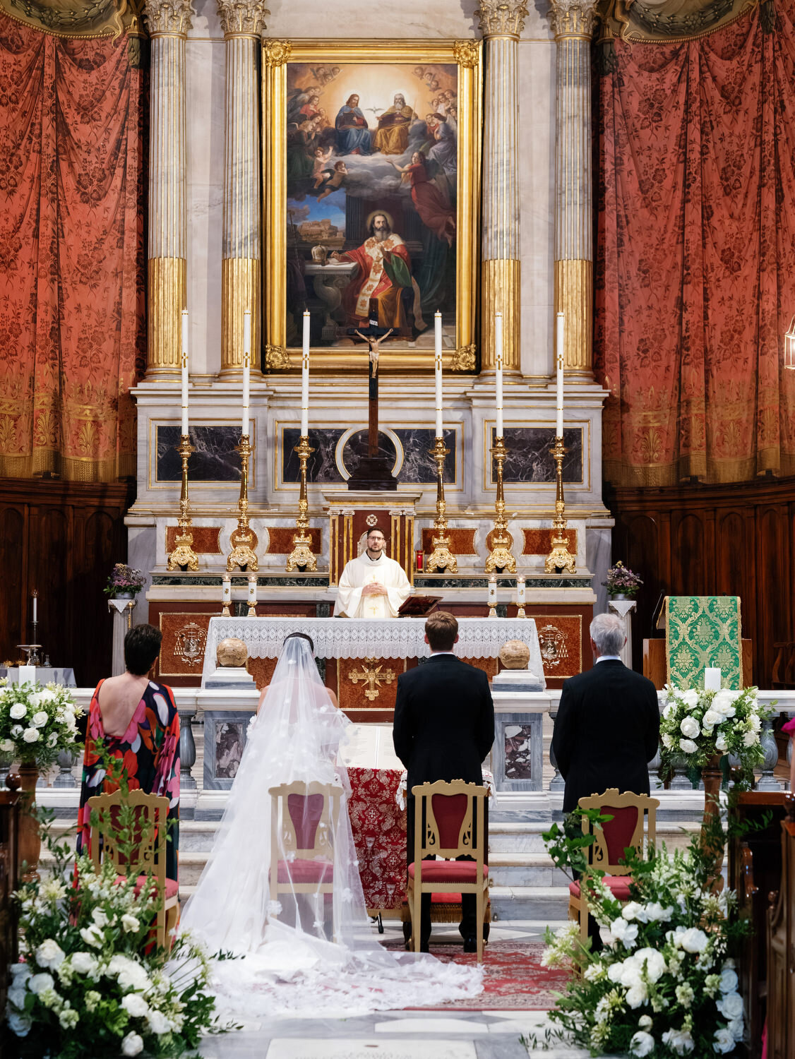 Romantic-Wedding-at-Island-Art-and-Taste–The-Residence-035