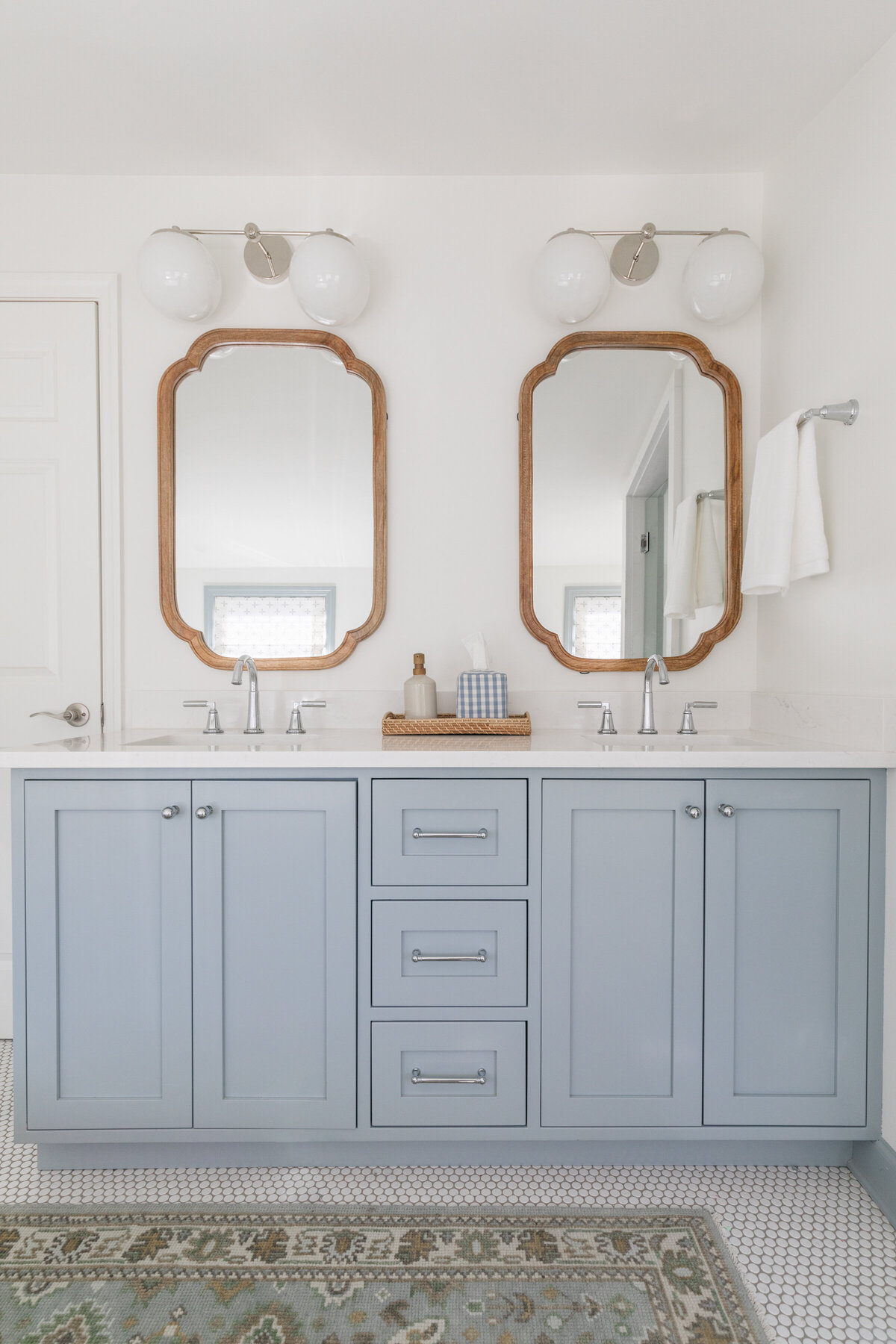 ElizabethBurchInteriors_54thAveBathroom-10 (1)