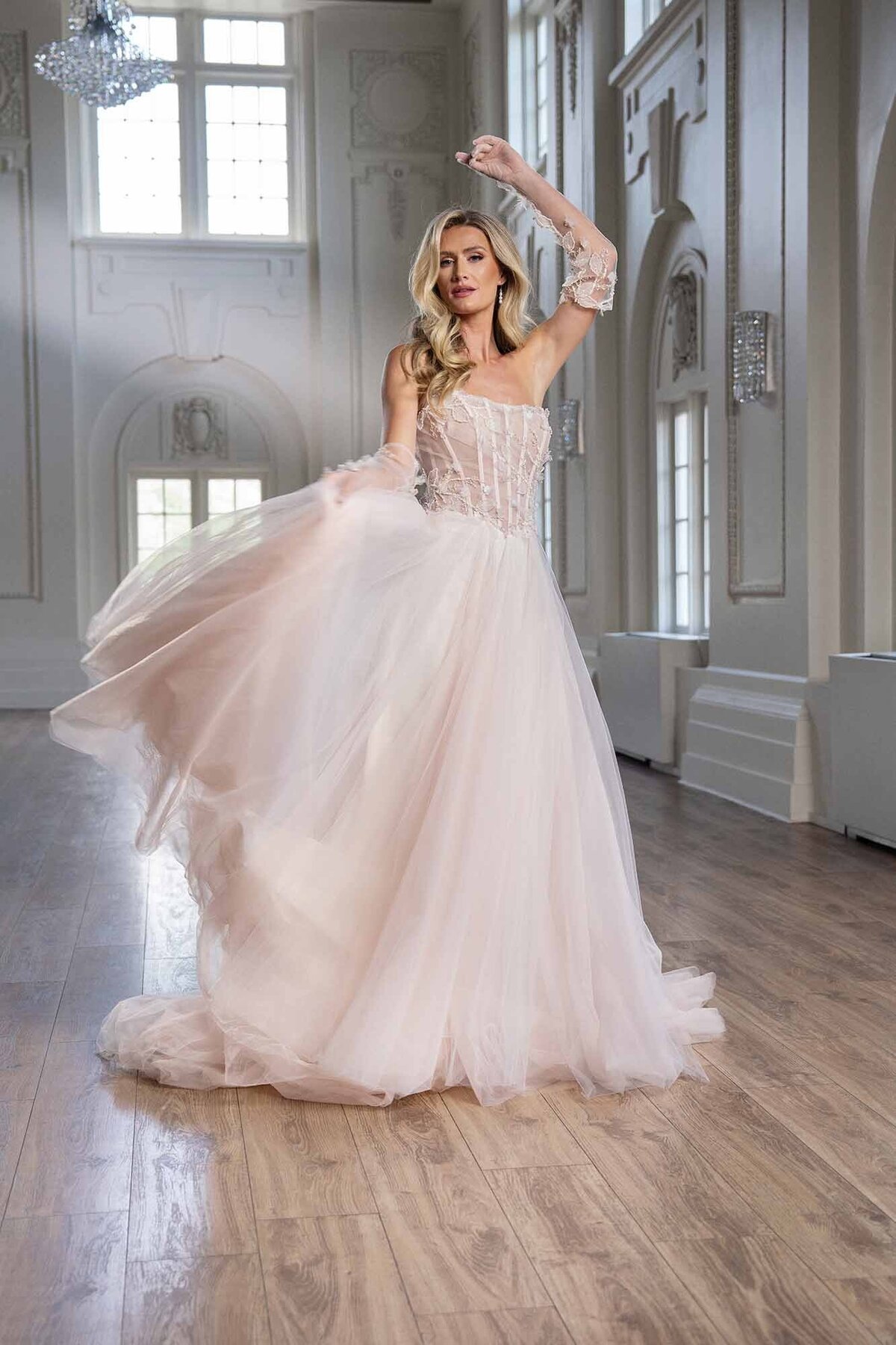 2506 Boda Bridal_42-Navi_3964