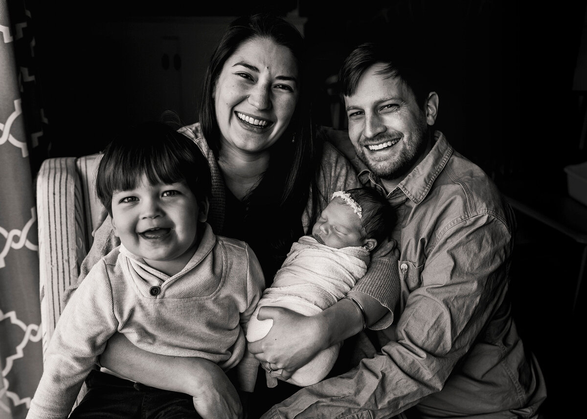 NJ Newborn Photographer captures happy family with their new baby