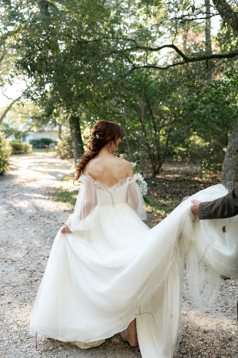 finer-points-coastal-westside-inn-manteo-wedding00025