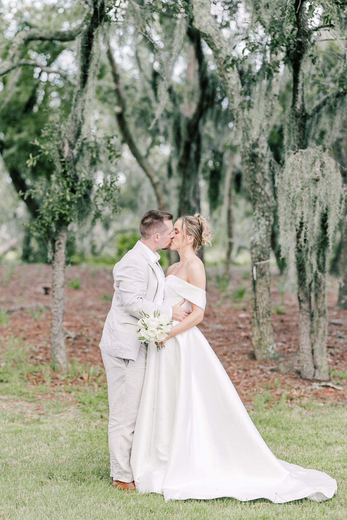 ENP - Kolby & Taylor - Hilton Head Island Wedding - EMILYS FAVORITES-76