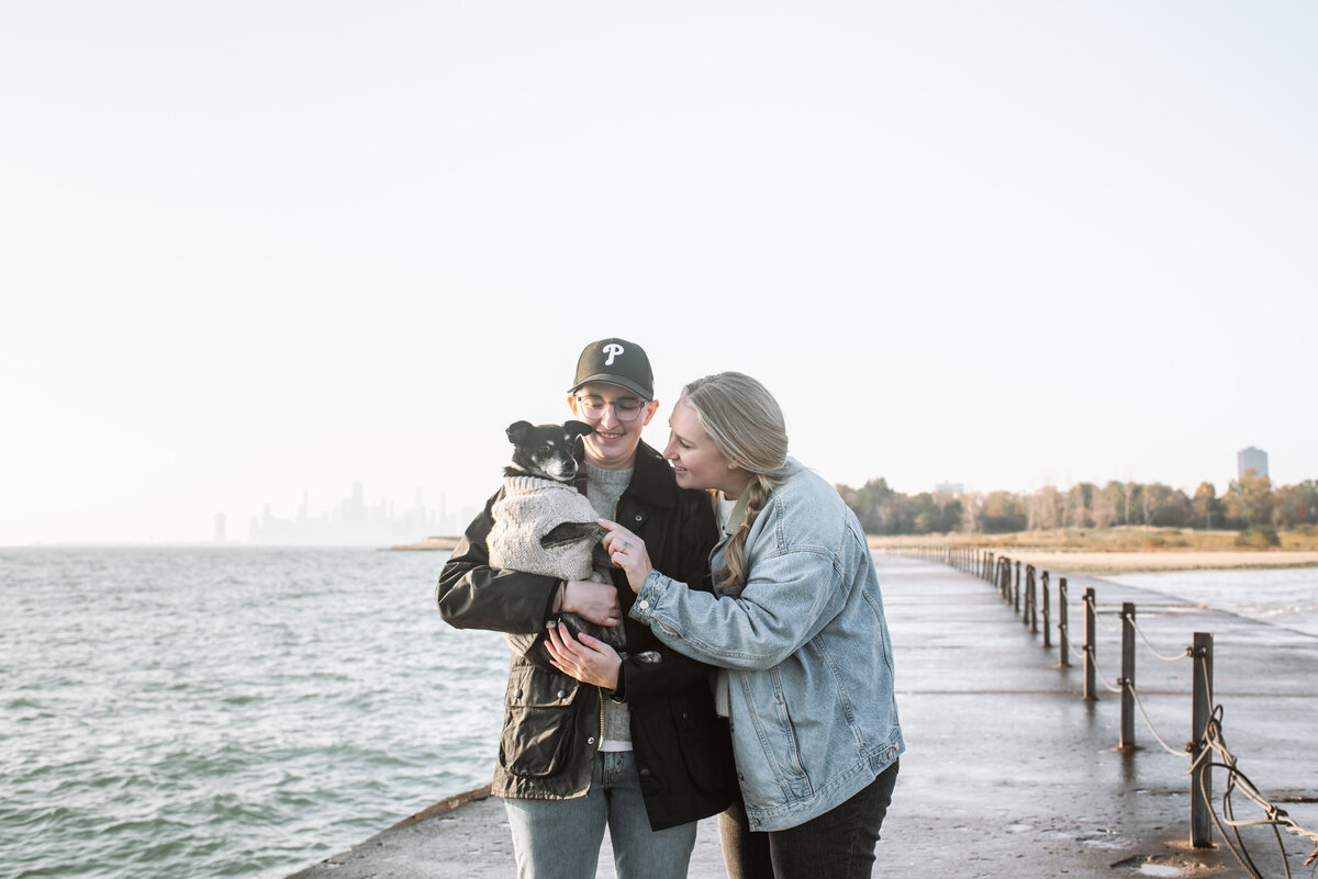 Mei Lin Barral Photography_queer-beach-couples-portrait-session-with-rescue-dog-36