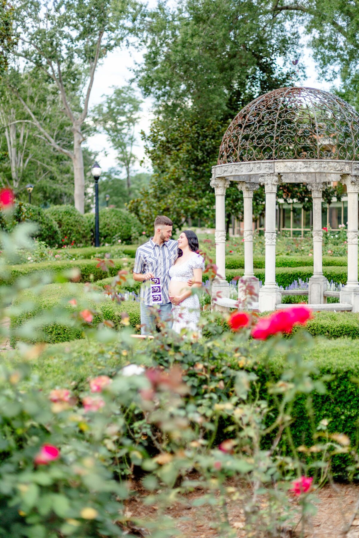 Greenville-SC-summer-maternity-session-Magnolia-and-grace-photography-co-GenevieveH# (1)-15