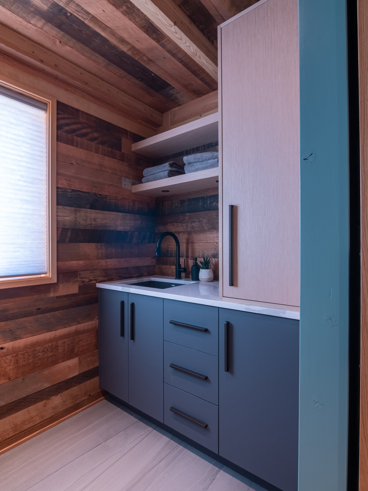 Jeengi-SRM-interior-and-exterior (9)