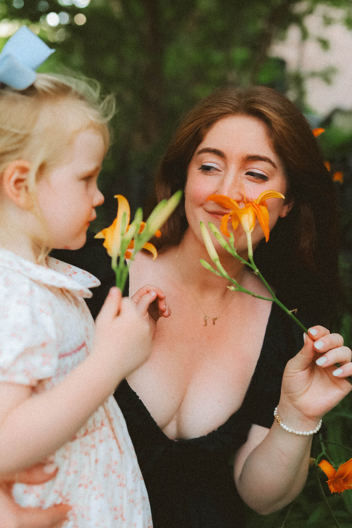 storytelling-family-photography-chicago-emerald-city-gardens00016