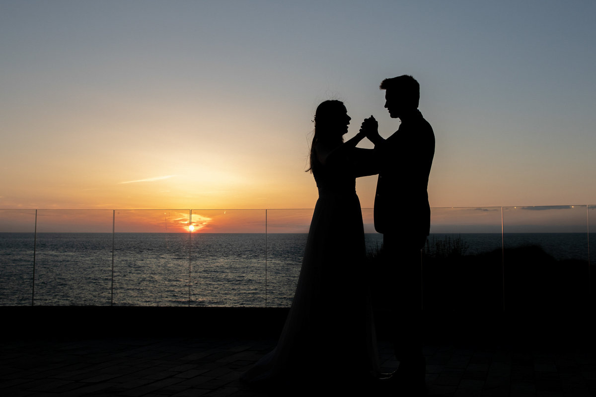 Sunset rooftop dancing at Tunnels Beaches wedding venue