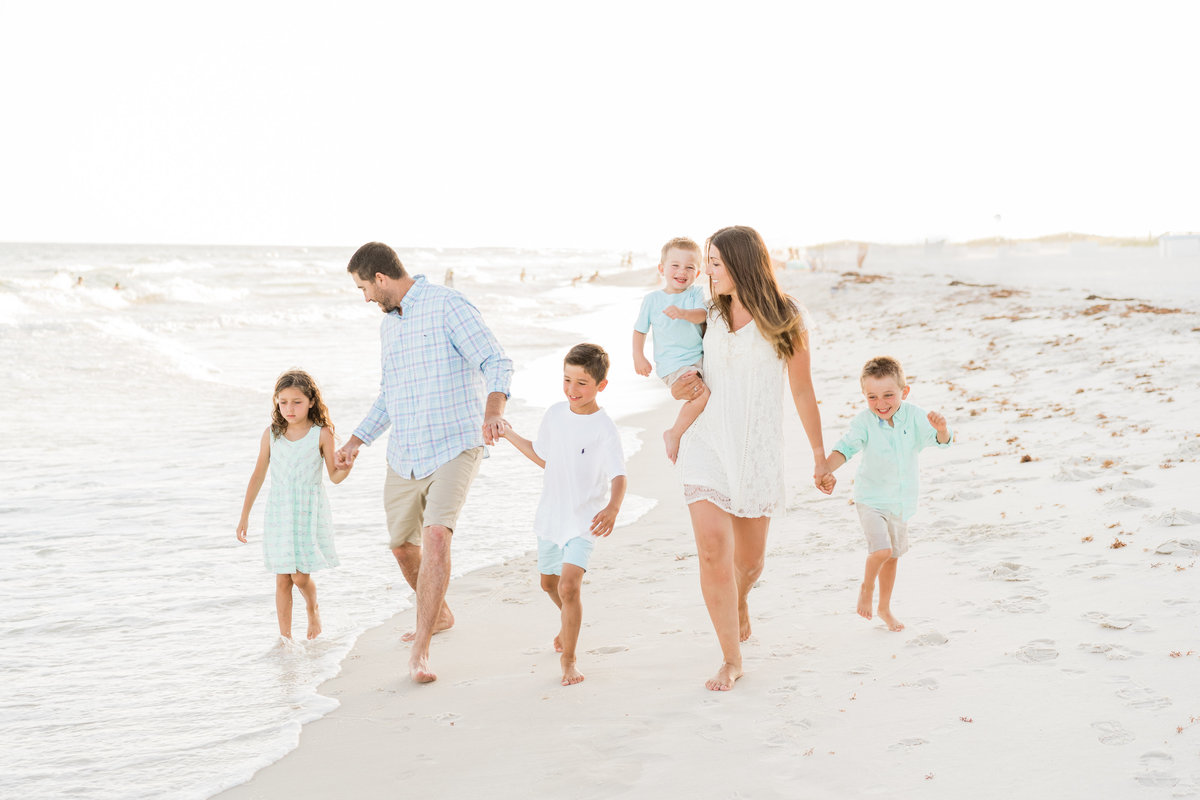Family photo on a beach in Alabama