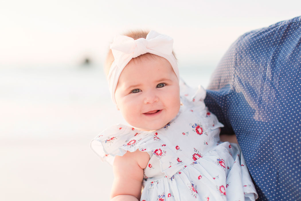 horseshoe-bay-bermuda-family-session-005