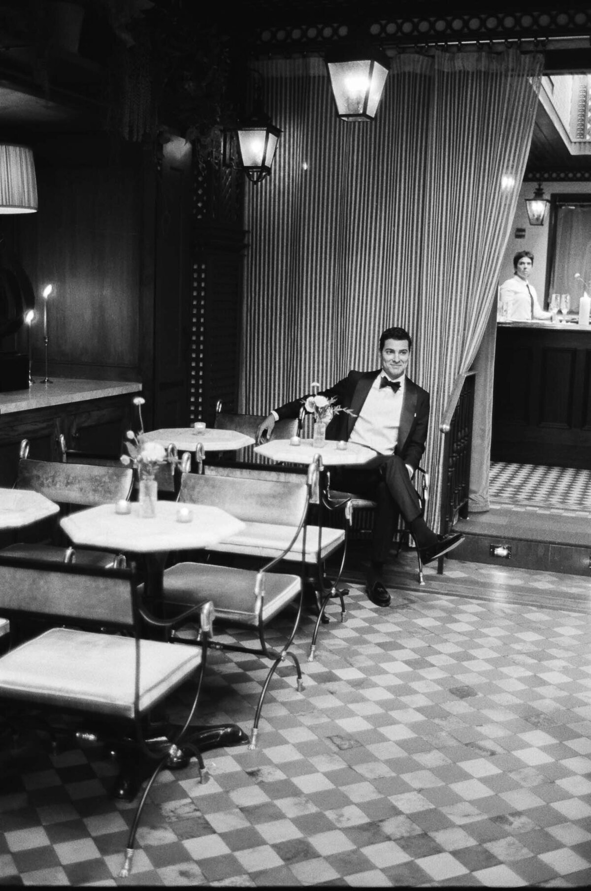 hotel-chelsea-nyc-wedding-on-film-22