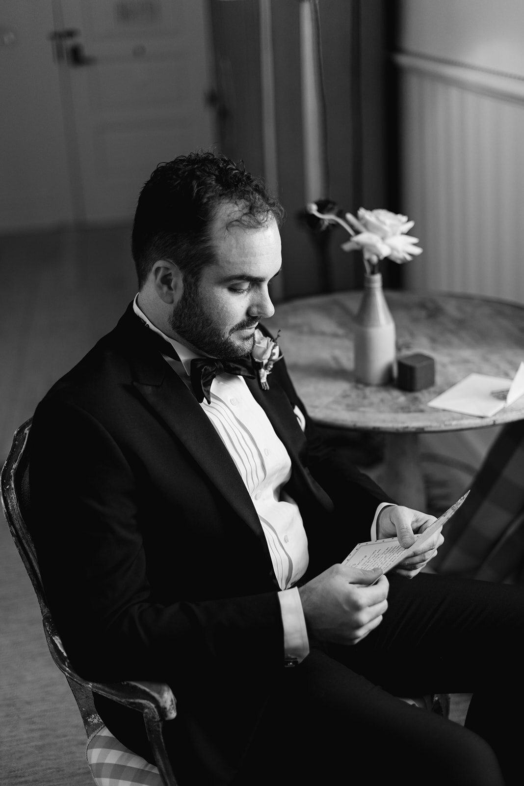 GROOM_GETTING_READY_16_websize