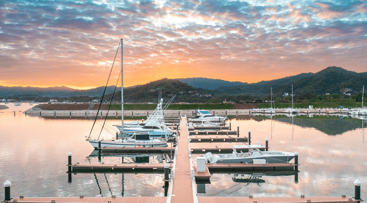 Marina-Flamingo-Costa-Rica-sunset