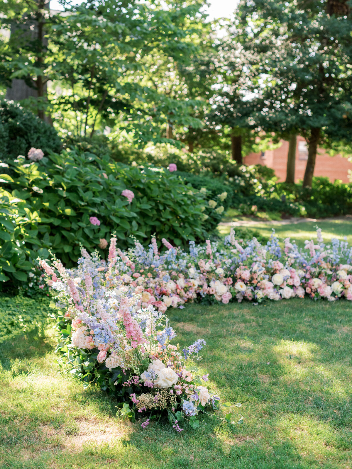Brielle-Davis-Events-Meridian-House-Summer-Wedding-Romantic-Elegance-ceremony-flowers-meadow