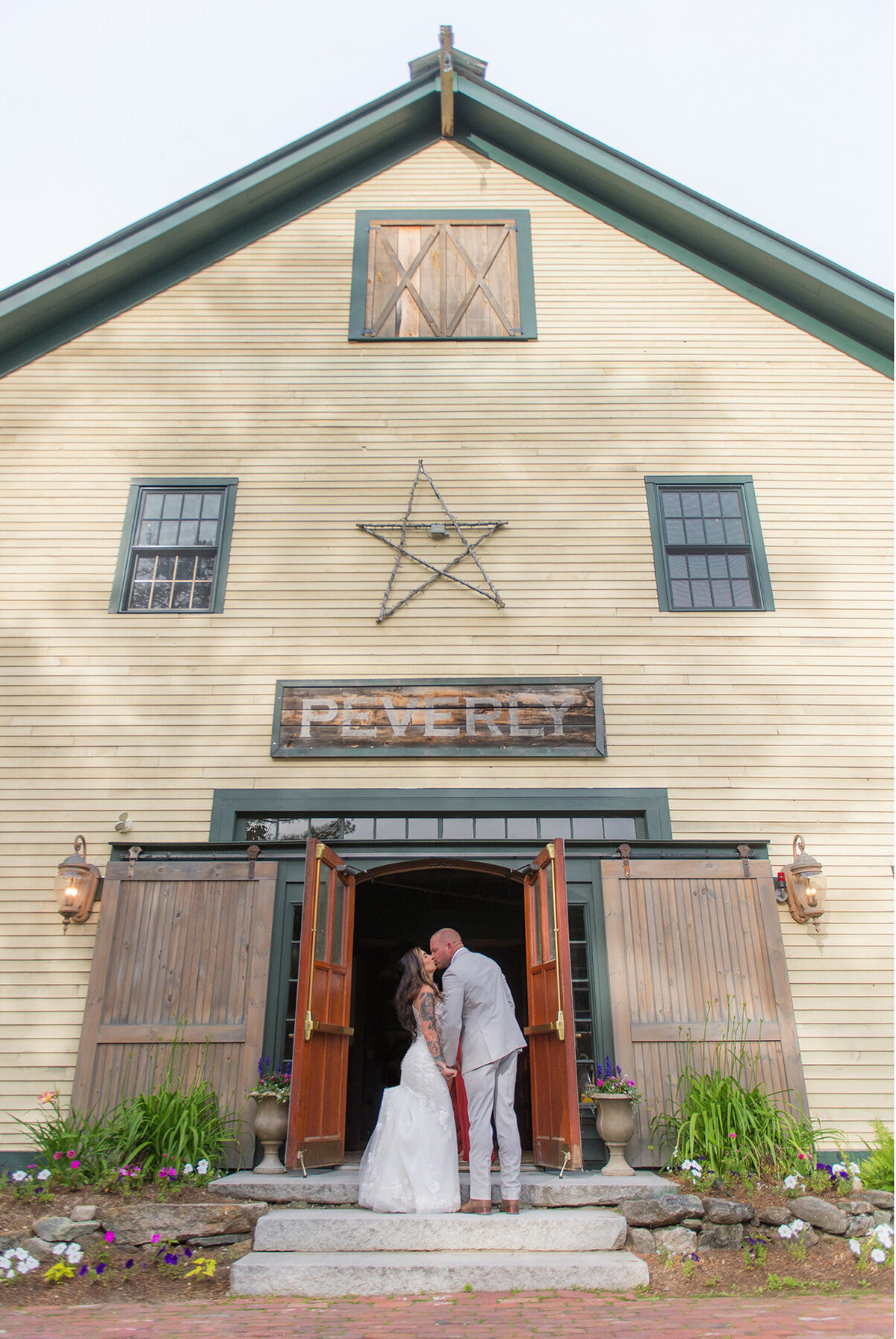 Barn_On_The_Pemi_14
