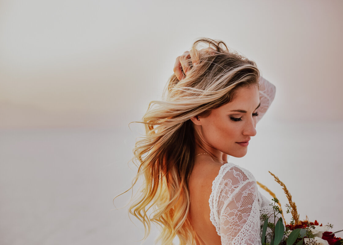 180830_Jenn&BenBridals_BonnevilleSaltFlatsUtah_AnjaJensenPhotography_001-012