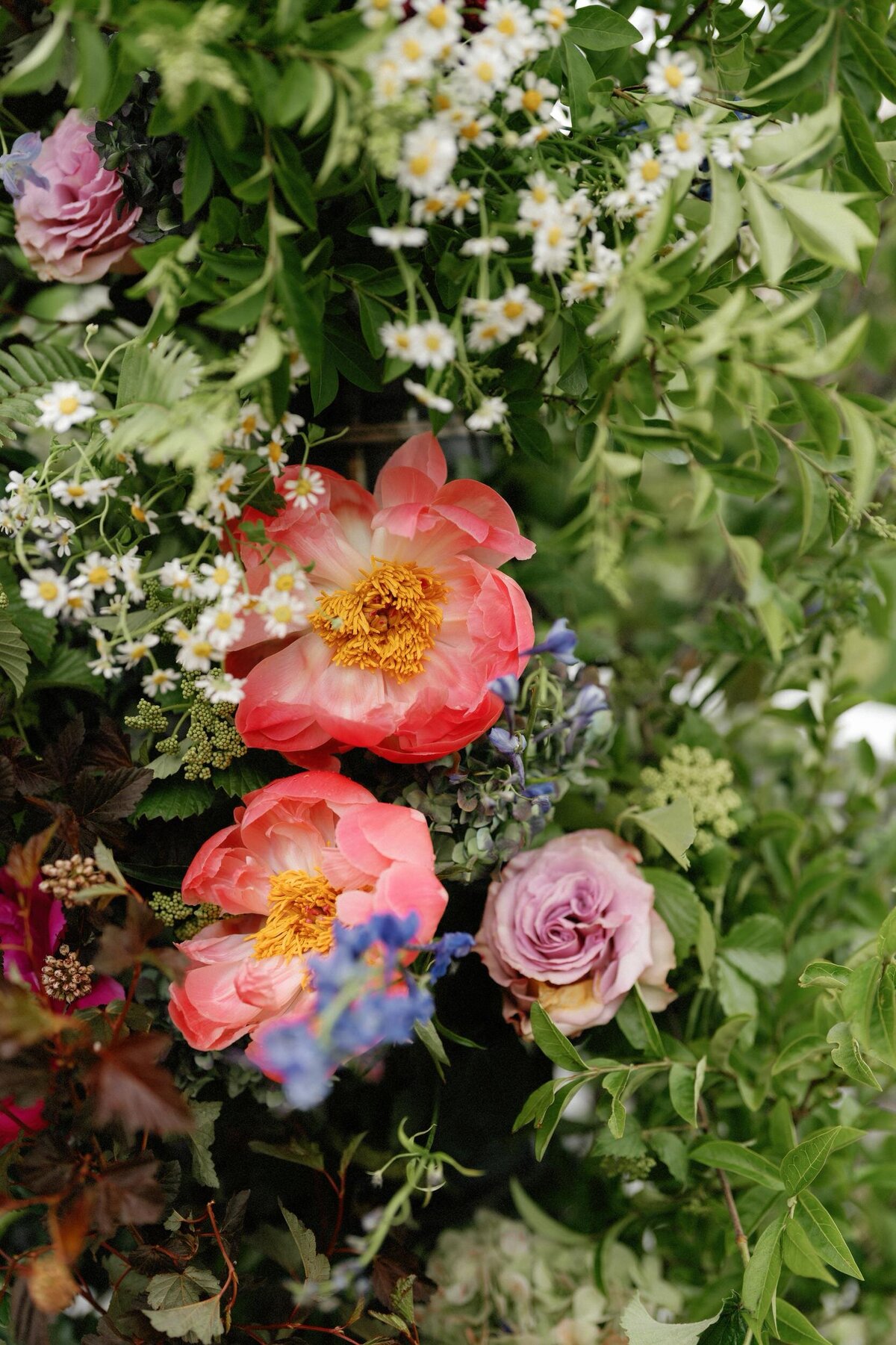 Wauwinet_Nantucket_Wedding_LevKuperman_037