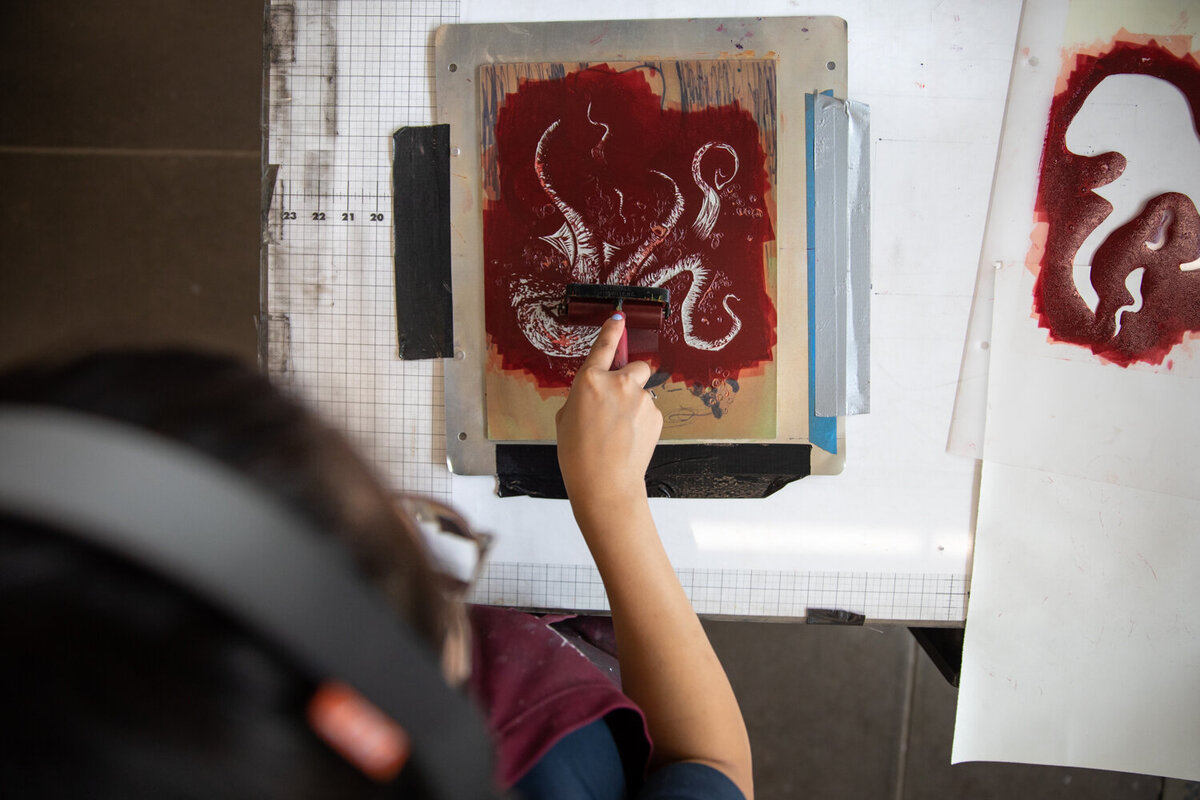 ct-brand-photographer-printmaking-student-hartford-art-school