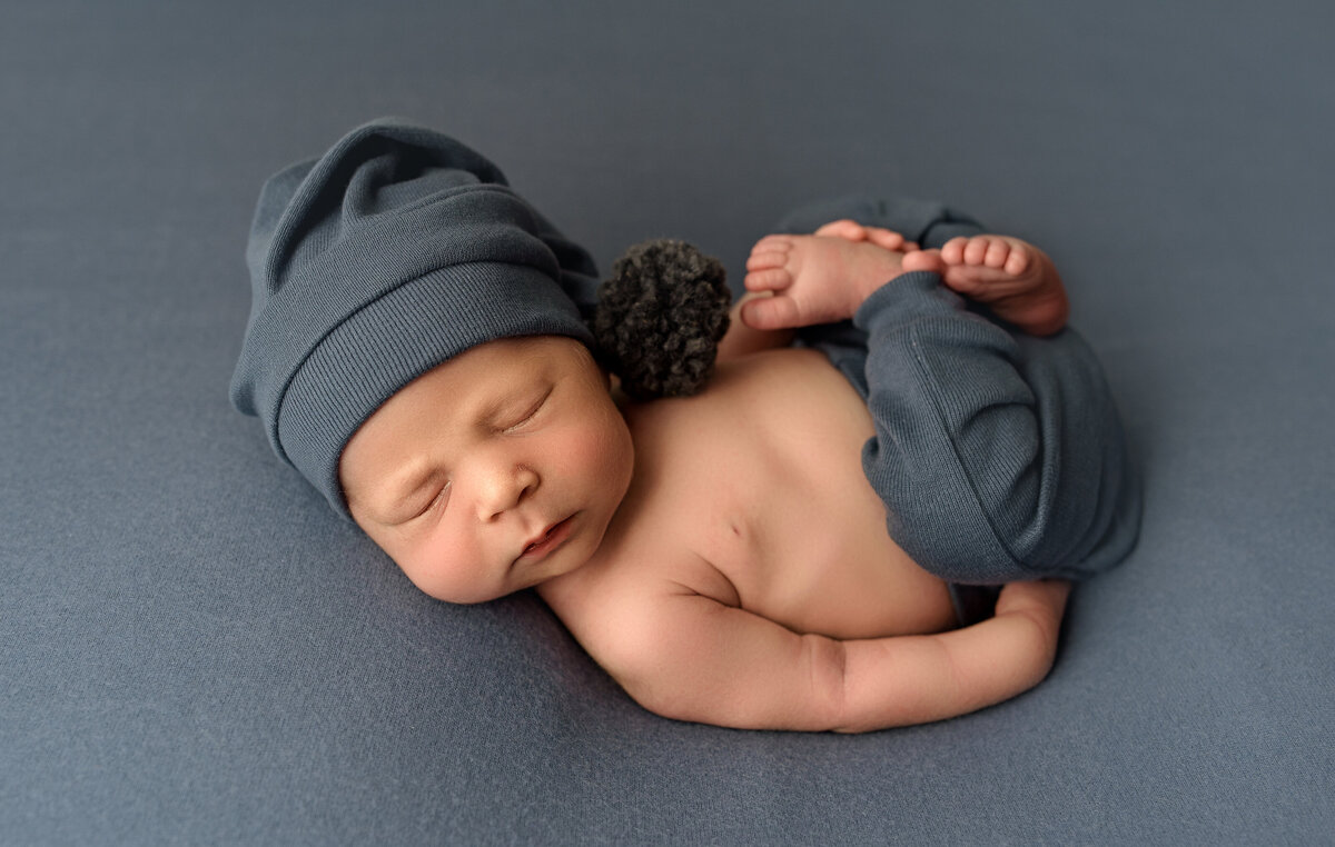 newborn photography in Indianapolis Indiana, newborn photography packages, best newborn photographer Indianapolis