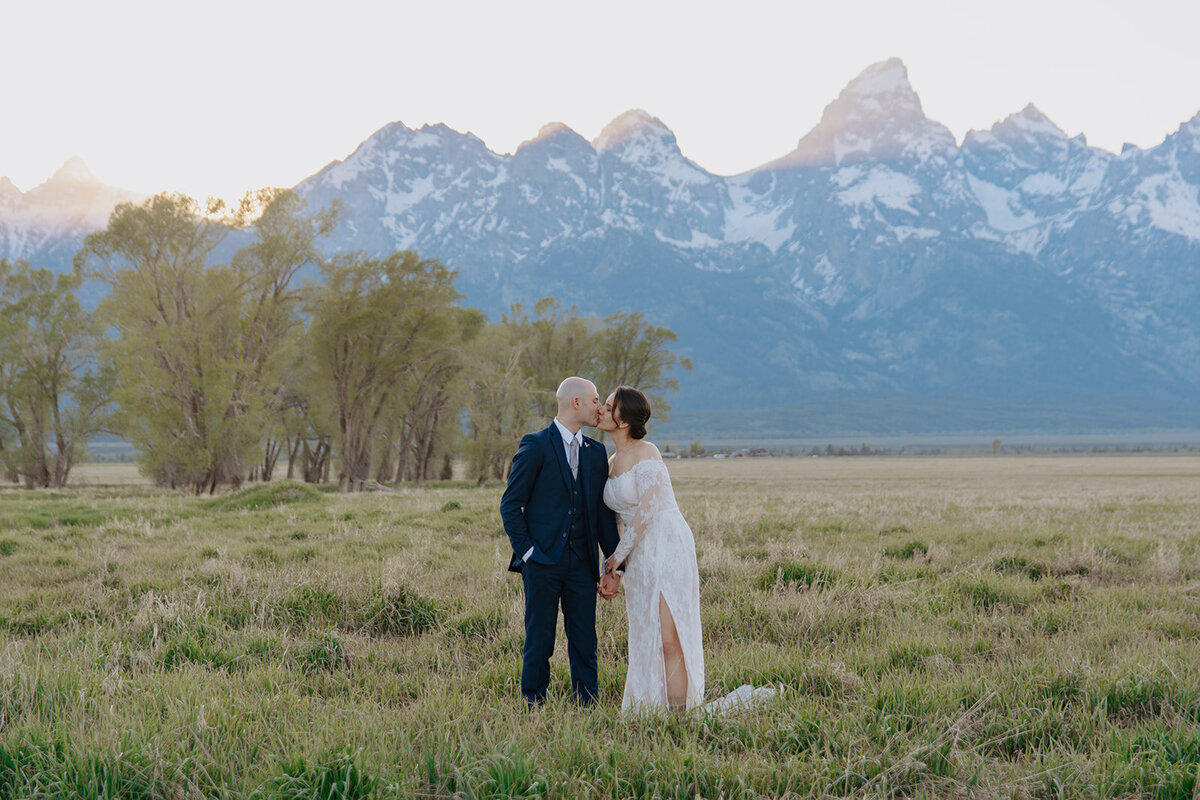 Olivia-and-Steven-Amangani-elopement-foxtails-photography-145_websize