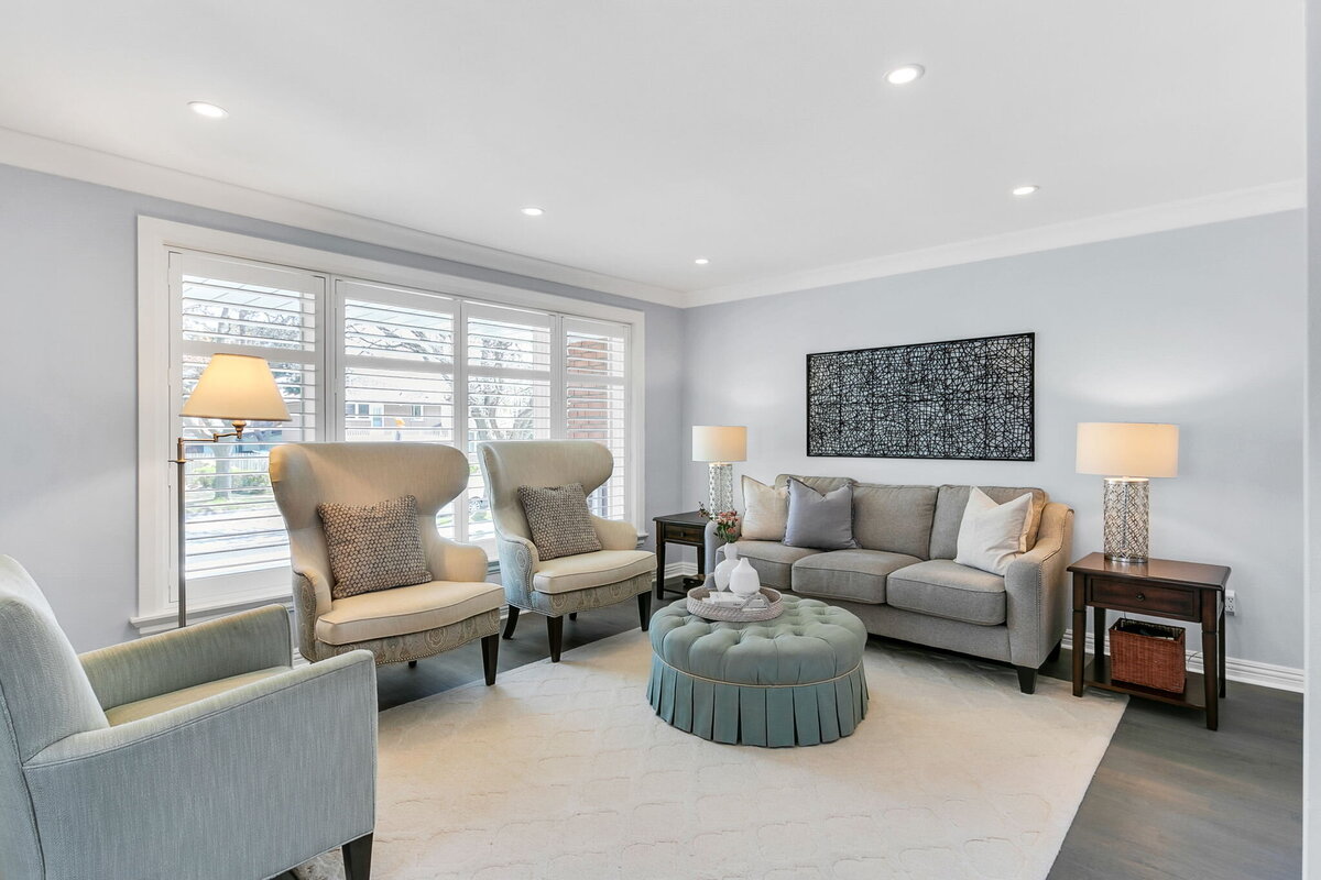 8-web-or-mls-8_001_Living Room