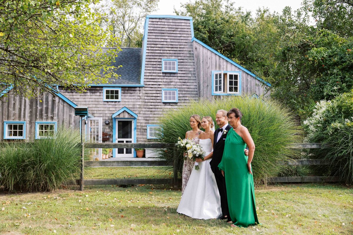 kontakosta-winery-long-island-wedding-photographer-57