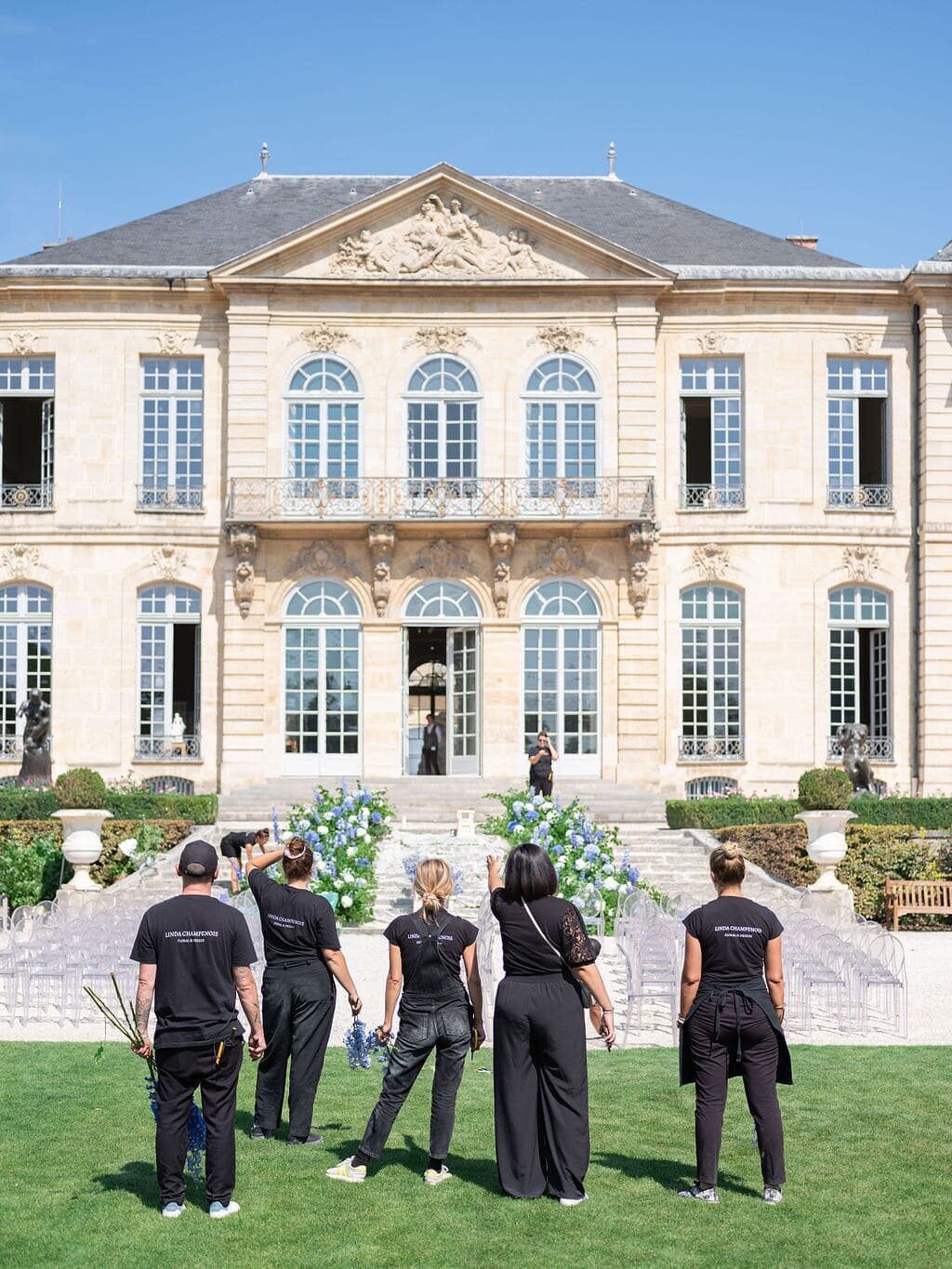 team-of-linda-champenois-designer-floral