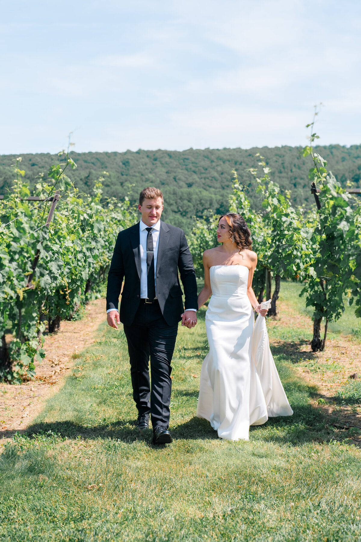 BeamWedding_FirstLook-23