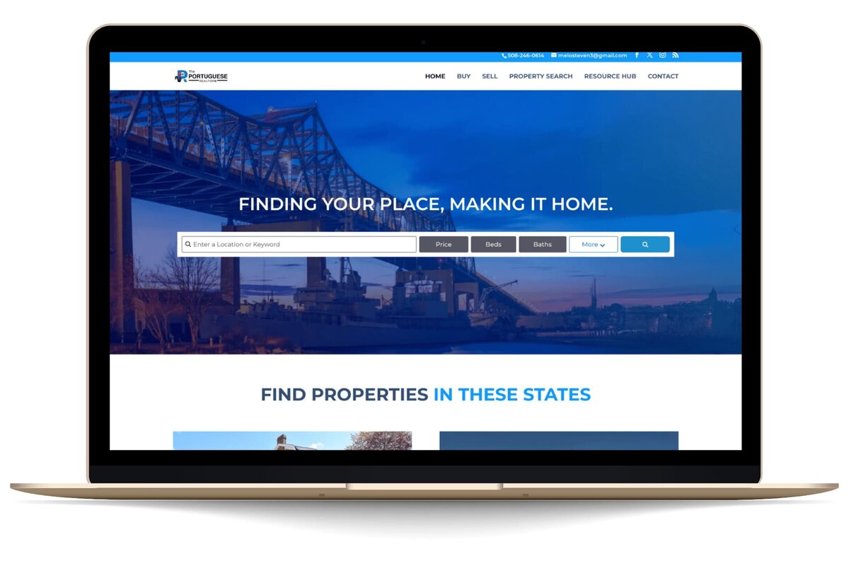 Device mockup apple macbook Portuguese Realtor website portfolio Rachelle Deem