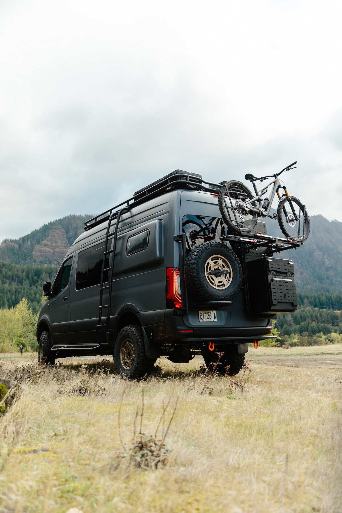 4_SummitSeeker_251013_BMV_#125_SlowFastcreative_1594