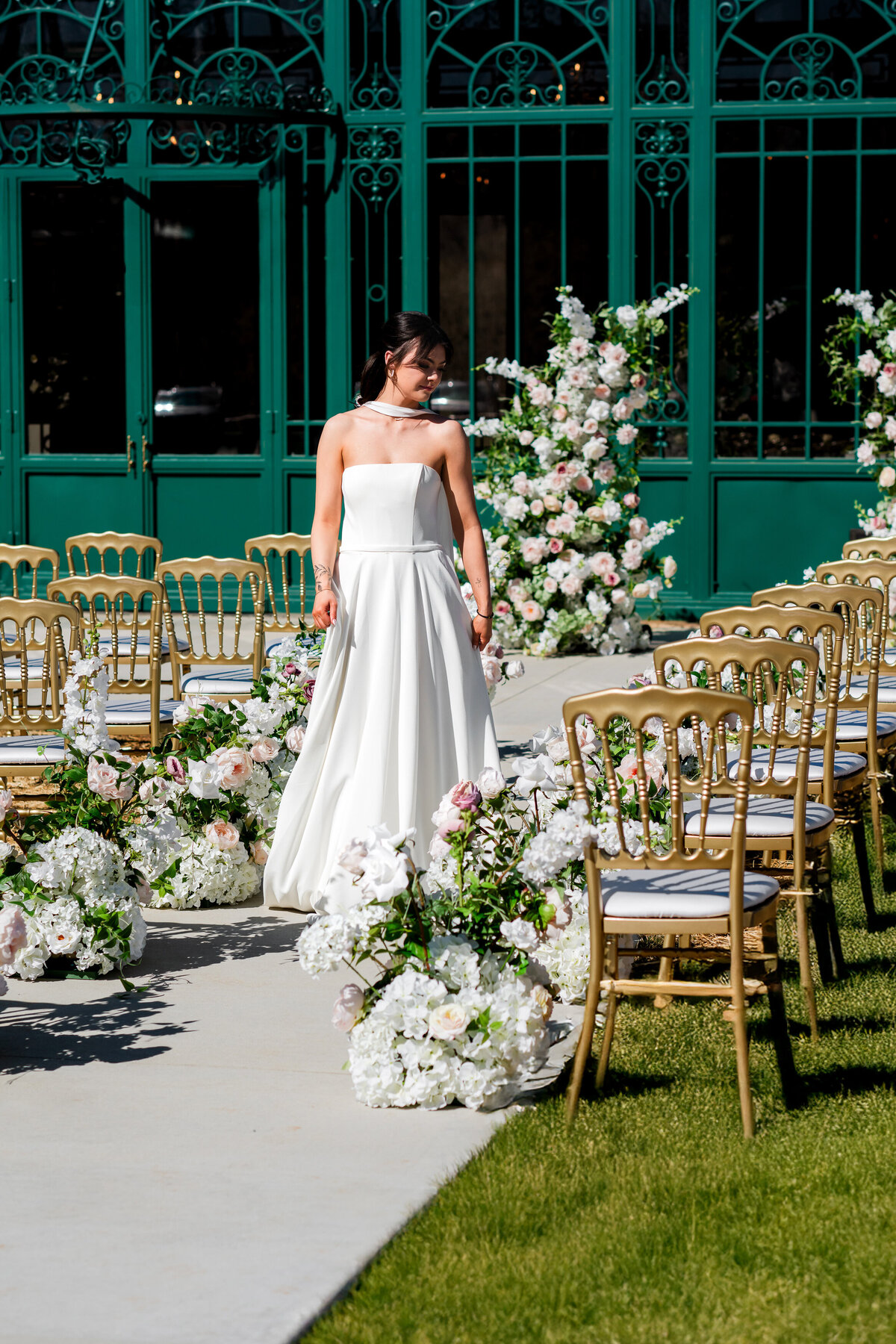 2025_PixelsandWood_JodieBrim_brideGroom-98