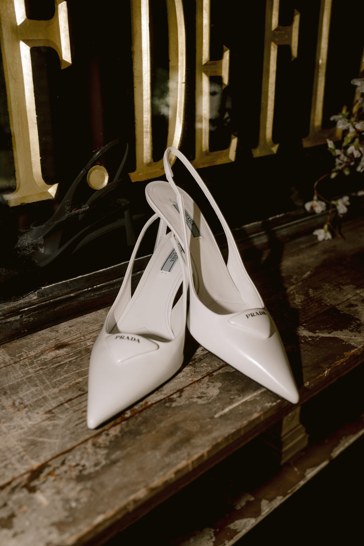 Luxury-Wedding-Bury-Court-Barn-8