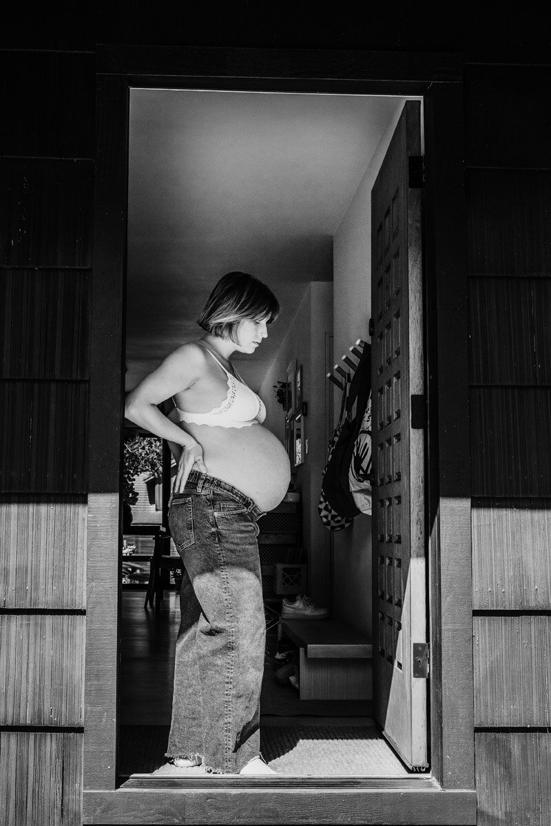 in-home-lifestyle-maternity-portland-oregon-natalie-broders-11