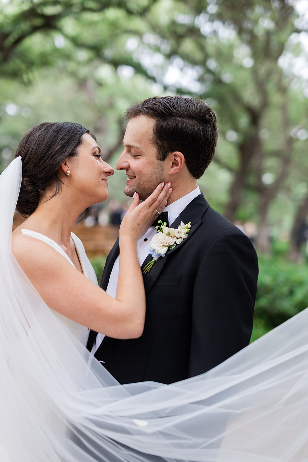 eryn_chandler_photo_austin_wedding_photographer_mattie's21