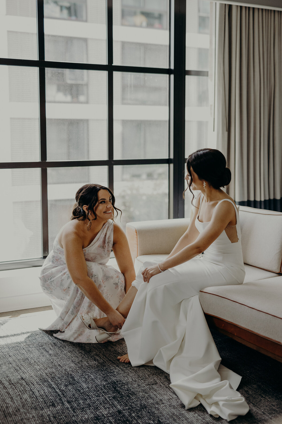 Elegant-Luxury-Wedding-Candid-The-Line-Hotel