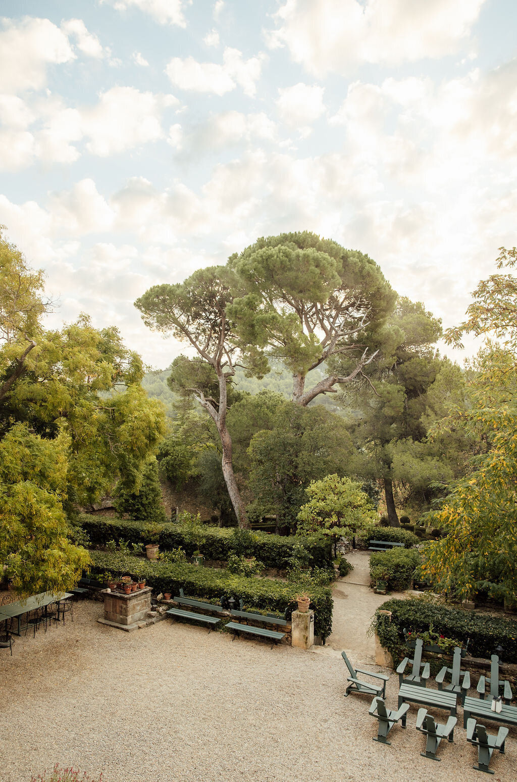 elegant-destination-wedding-chateau-d-agel23