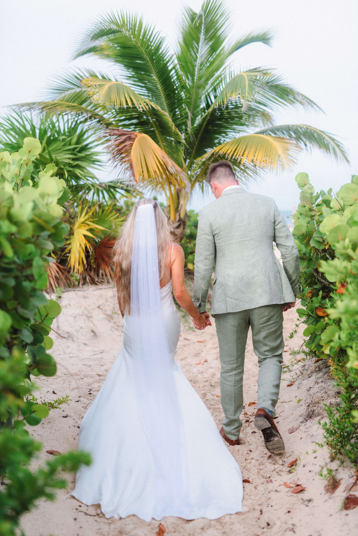 destination-wedding-mexico-bride-groom00008