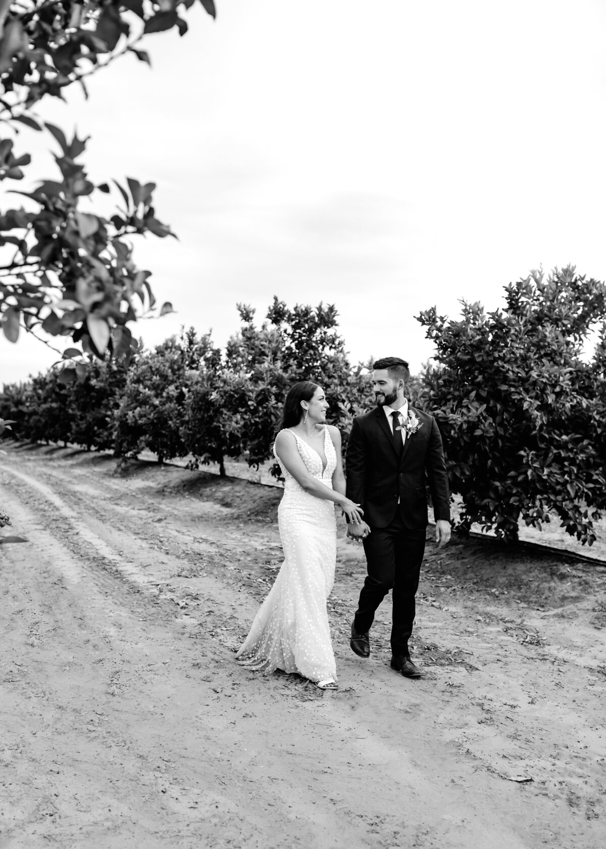 05282023_Emily+ZachWedding_GraceBarnCA_AnjaJensenPhotography-1378