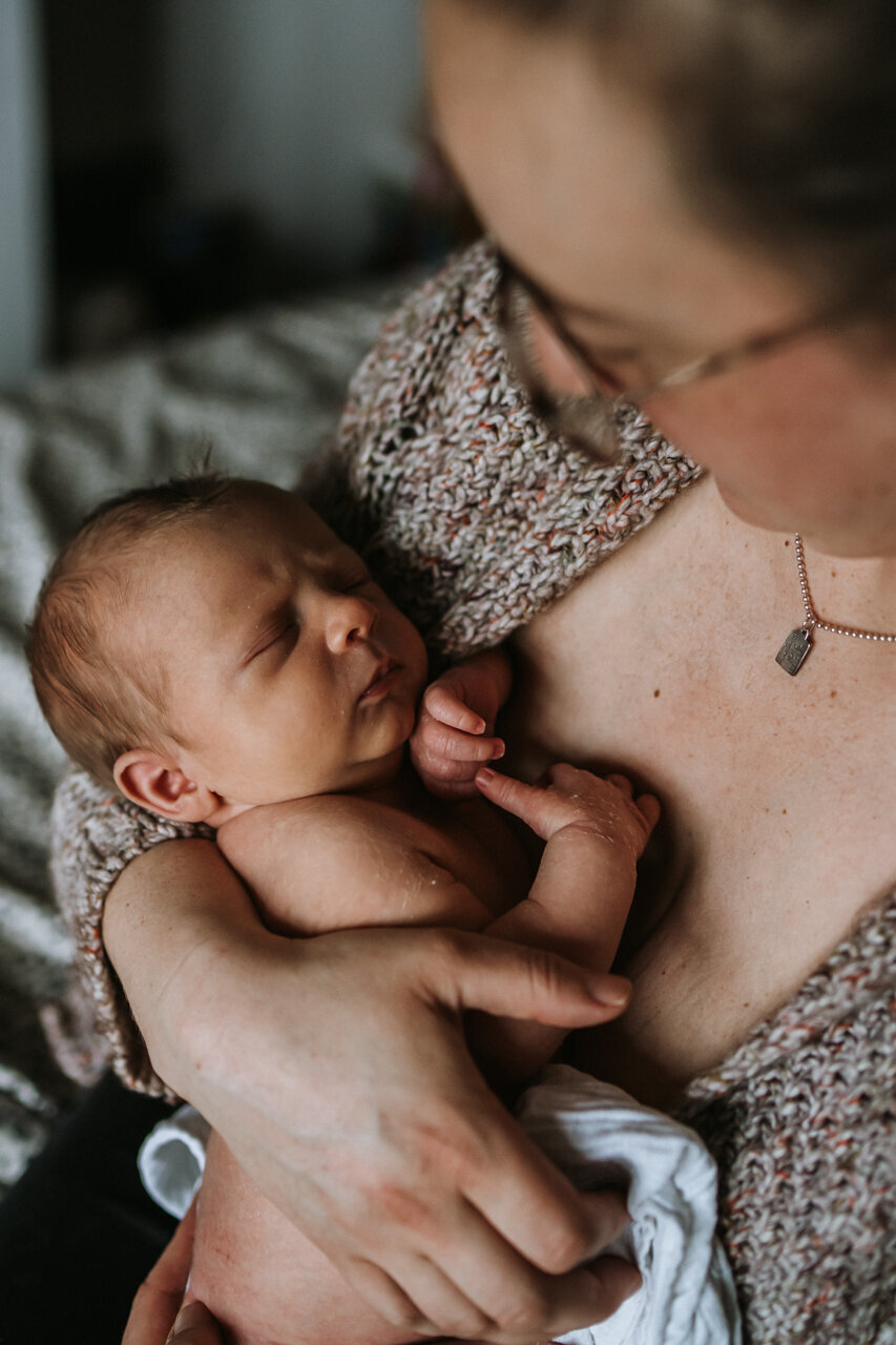 birth-newborn-photographer-doula-buckinghamshire-17