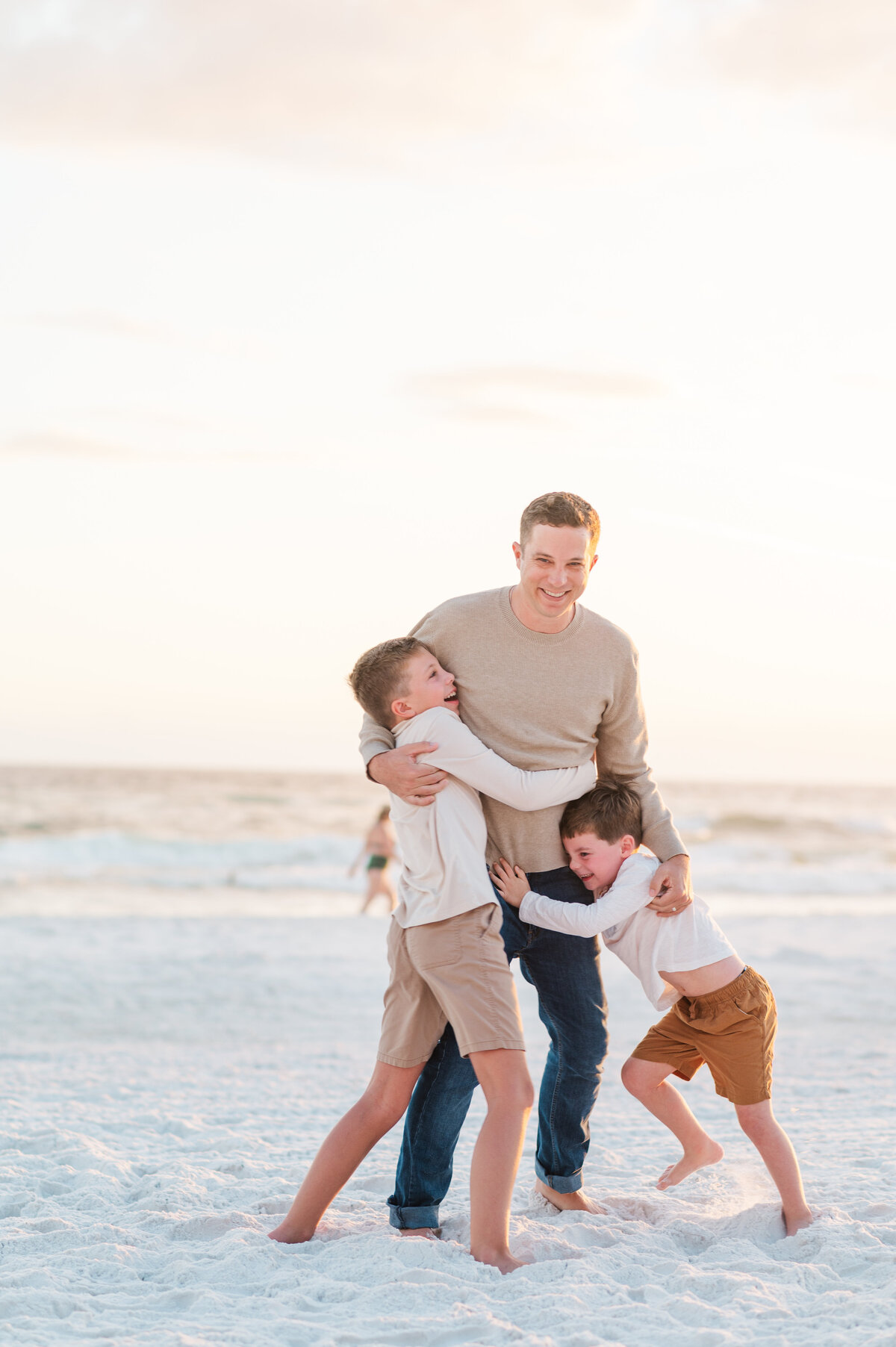 Kim Fam - Miramar Beach - Eye Level Lens (32)