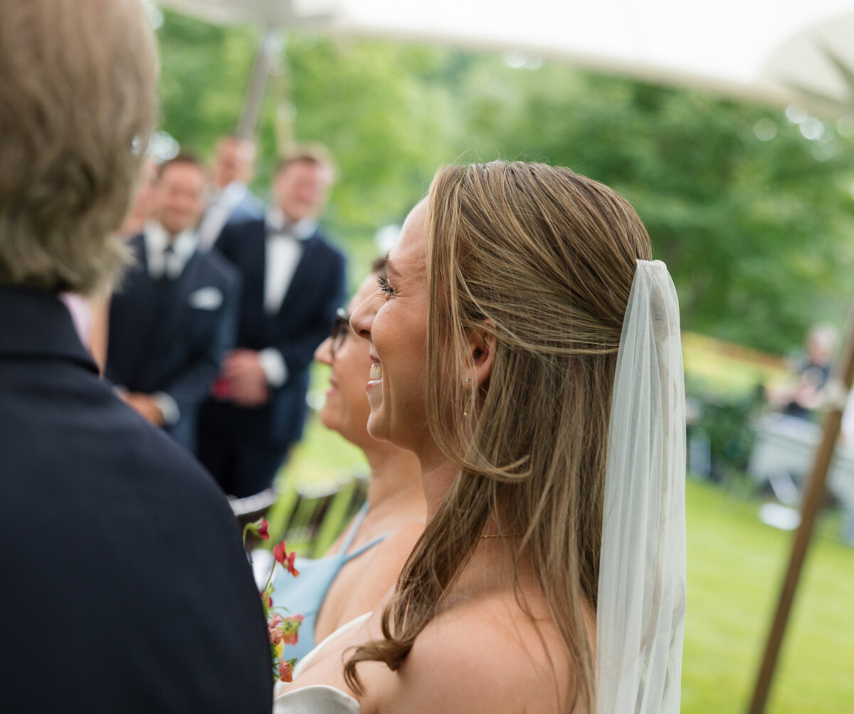 Lake-Minnetonka-wedding-Will-DeGraw-Clever-Disarray-49