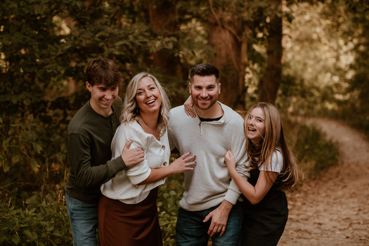 FAM_1830