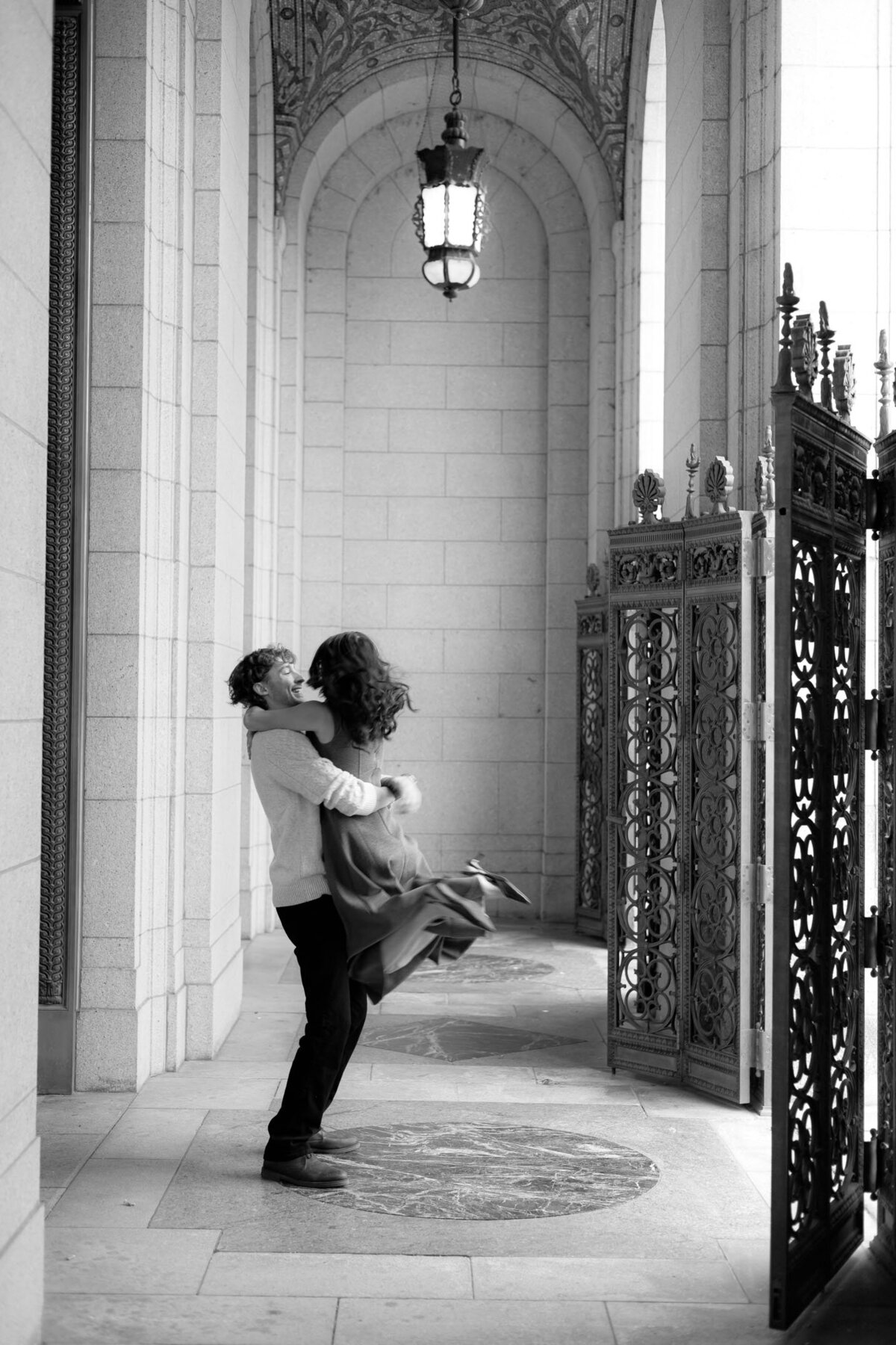 Filmy Urban Engagement Session Stacey Vandas Photography -_-12
