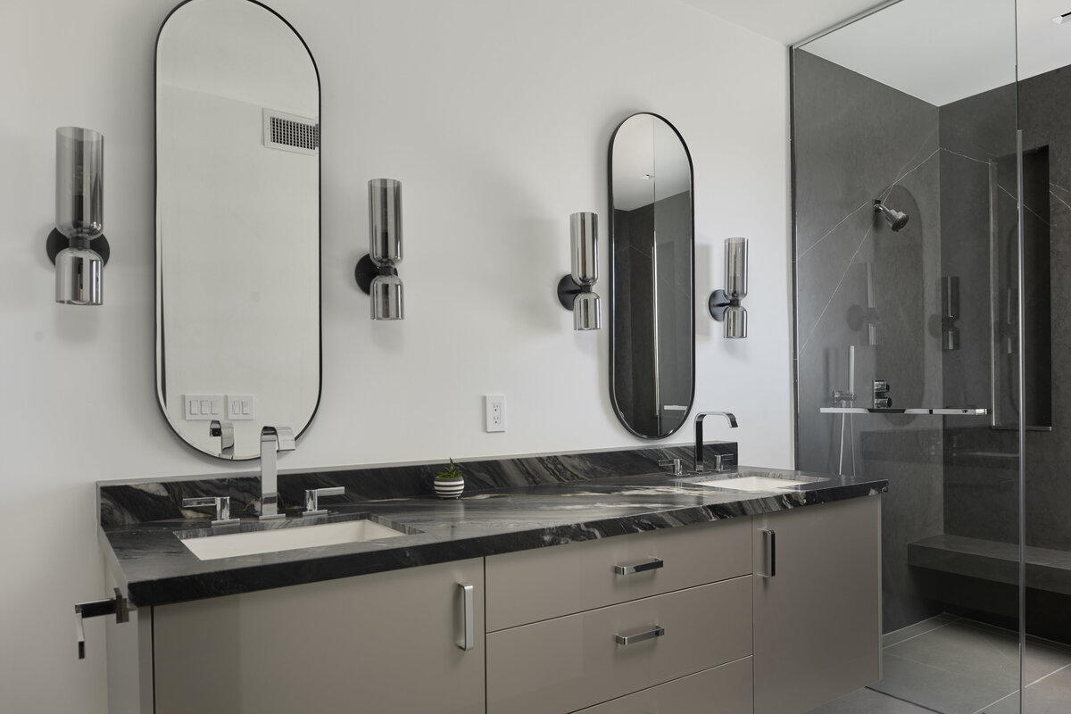 sparebathroom1a