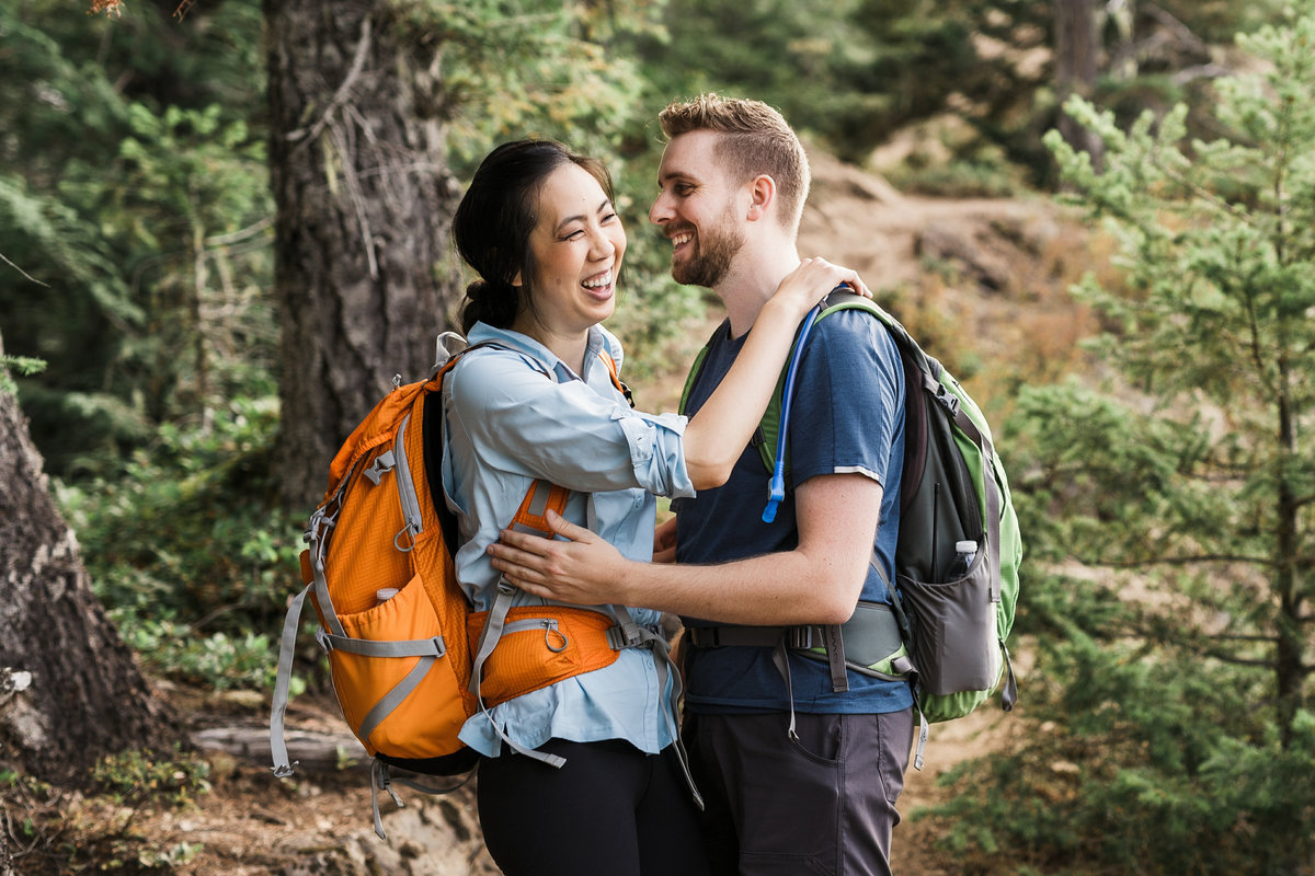 Adventure-Elopement-Photographer-Olympic-National-Park-11