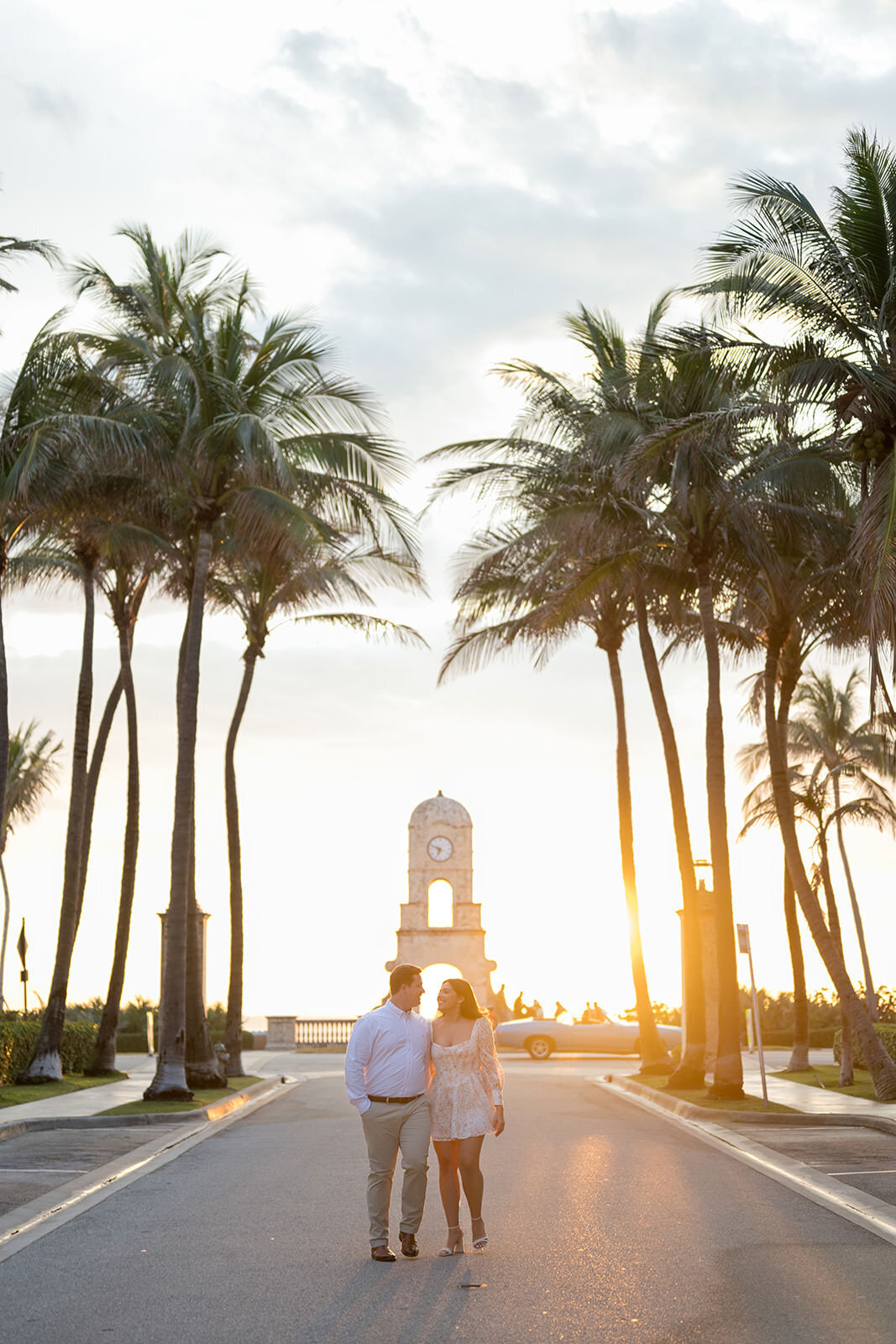 couple-under-palm-trees-2NA-E