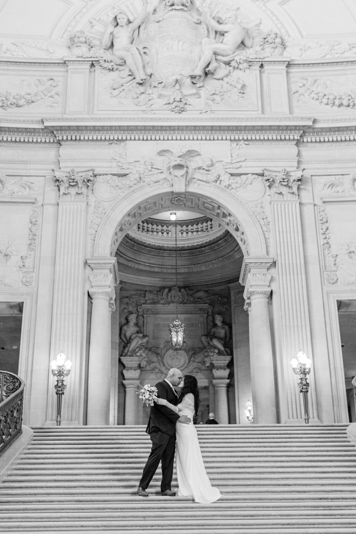 san-francisc-city-hall-wedding-5