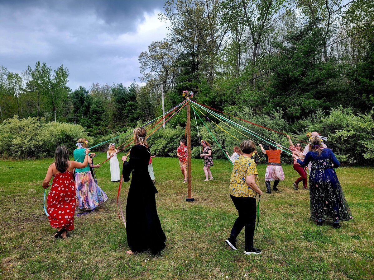 maypole 1