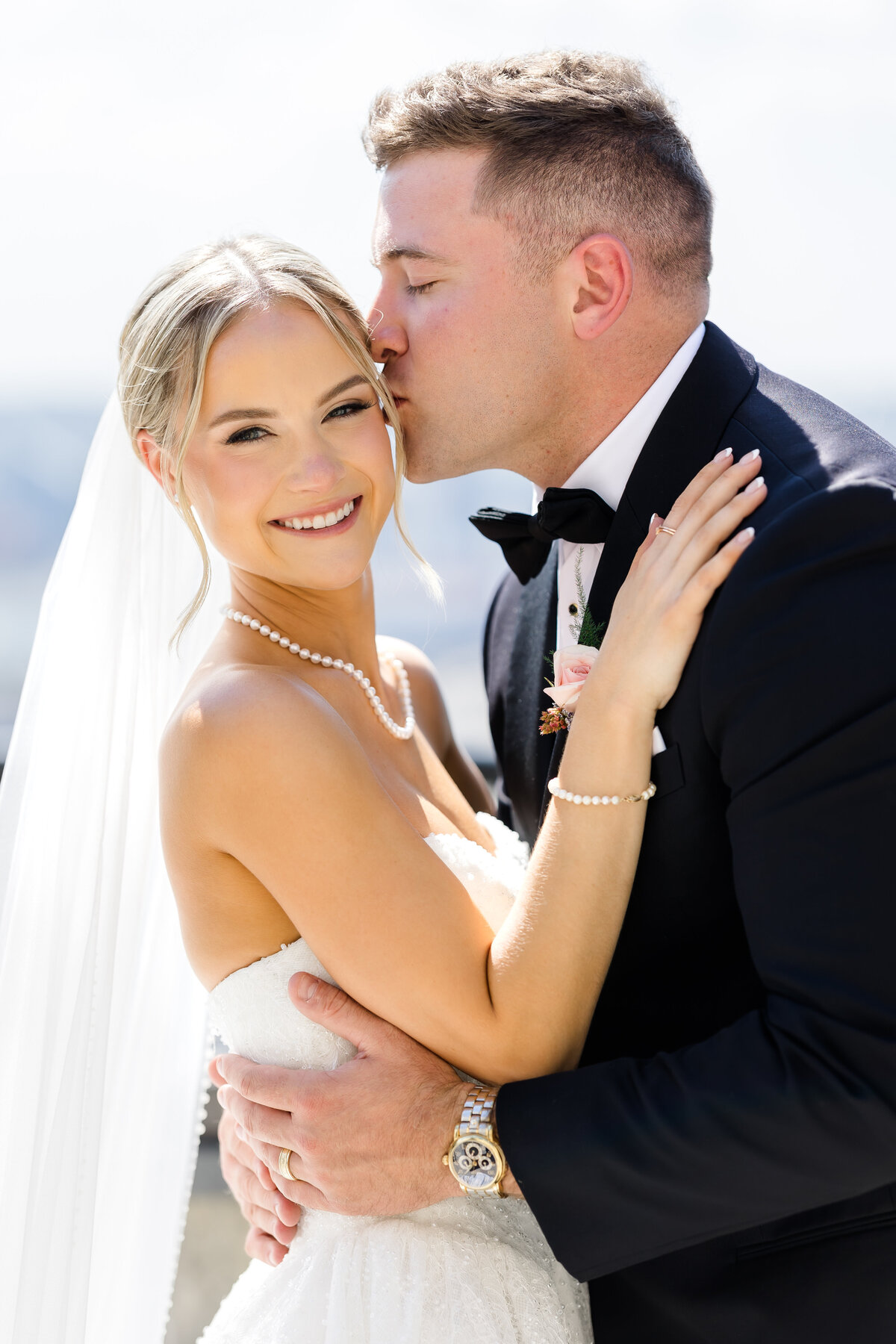 kasia-sickau-wedding-photographer-grace-alex-monastery-event-center-cincinnati-ohio8U9A3351